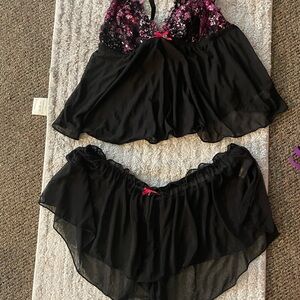 Chic Black and Pink Floral Lingerie Set